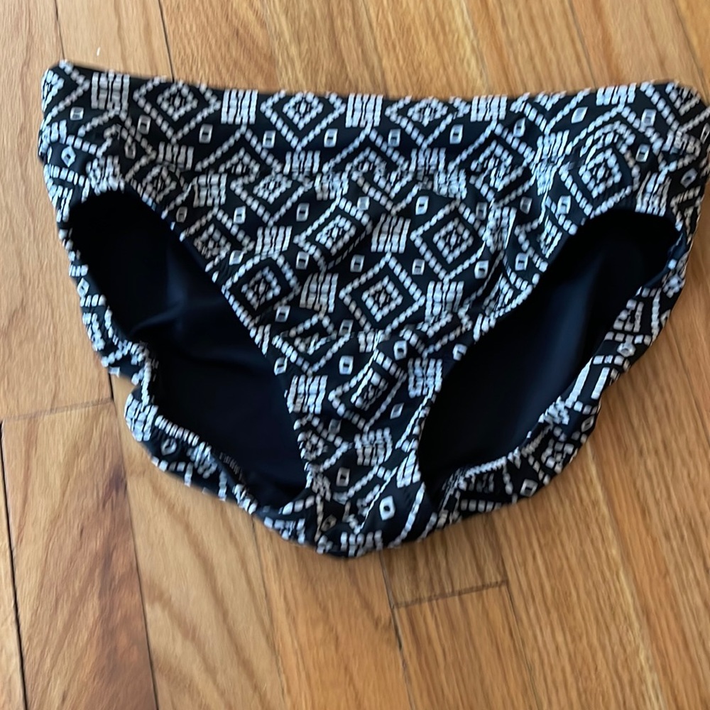 Lands end bikini bottoms. Size 8 worn once